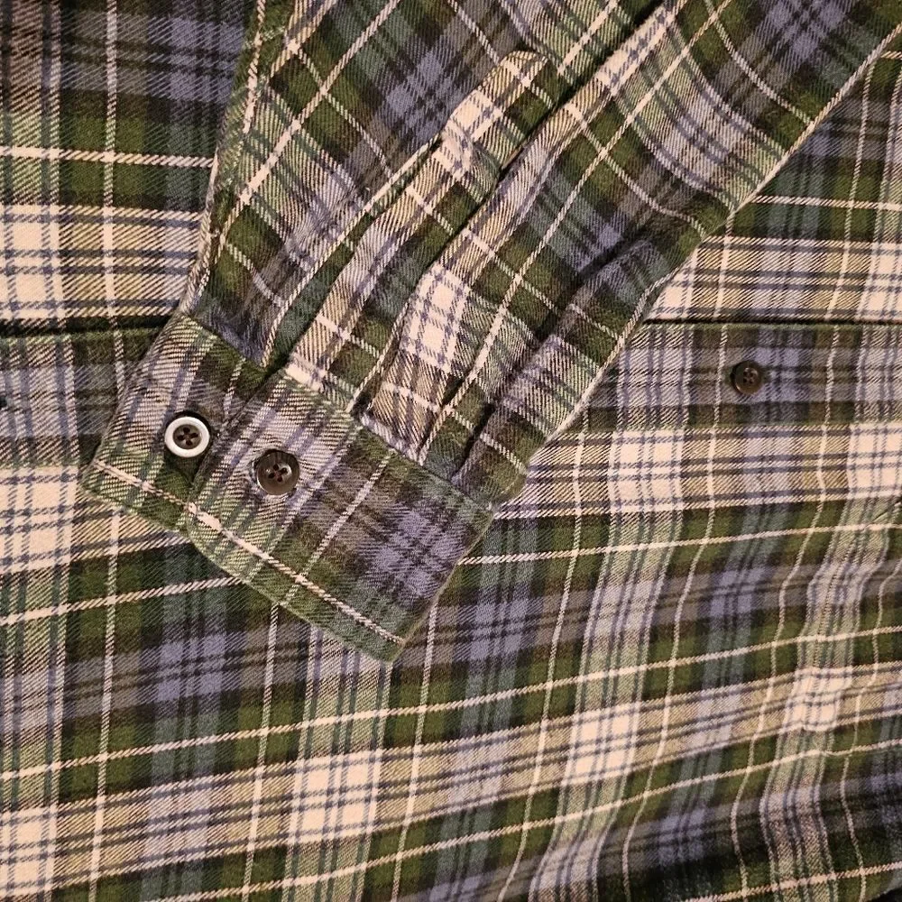 LL Bean Men's Flannel Shirt Sz XLarge Tall Fit Button Down Plaid Blue/Green - Picture 7 of 8